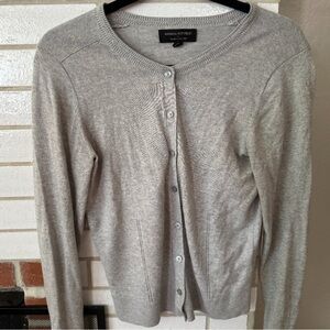 Banana Republic Classic Cardigan - Light Gray - S